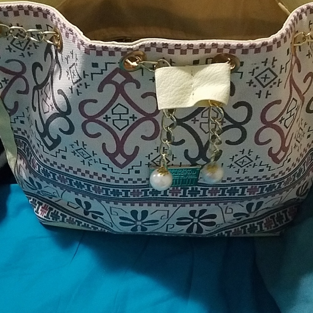 Nice bag - Picture 2 of 7